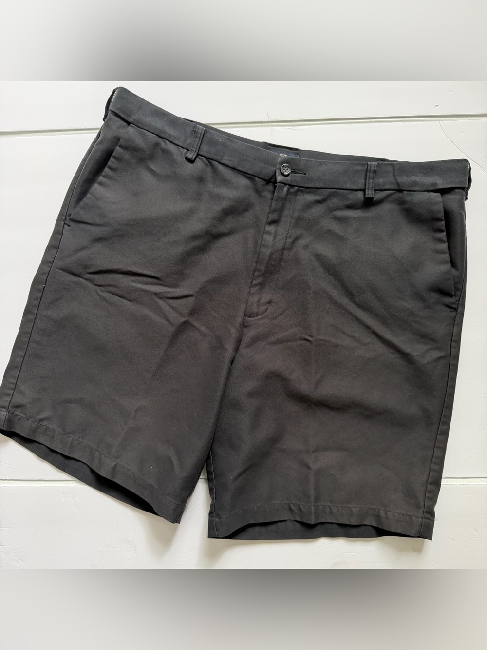 Dockers Golf Men's Black Flat Front Chino Shorts 40